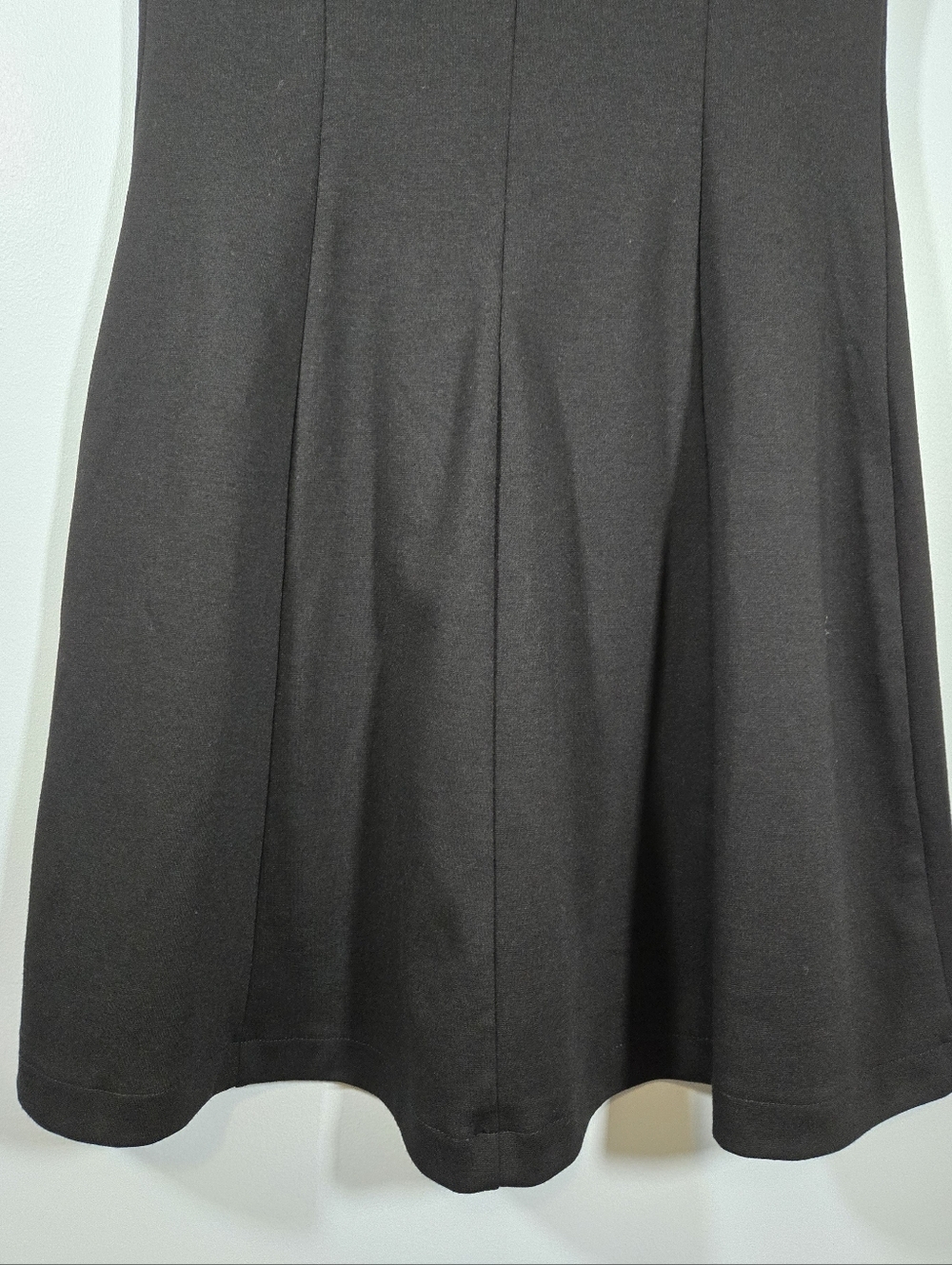 Gap Black Fit and Flare Mini Dress Size 4 Cap Sleeve Classic Little Black Dress - Picture 6 of 8